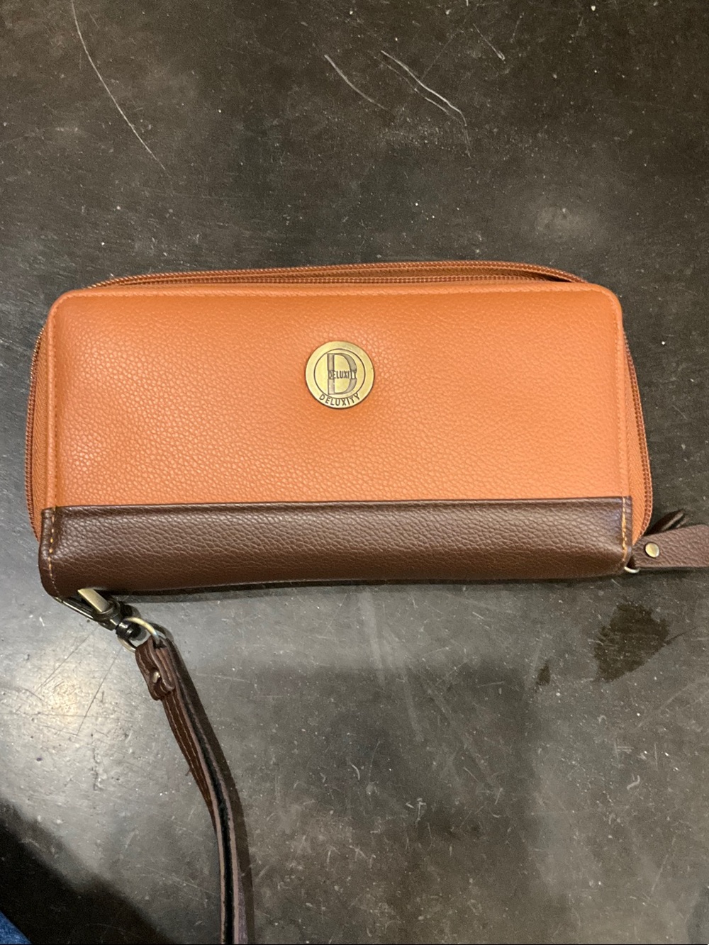 Two-Tone Leather Zip Wristlet Wallet in Tan and Dark Brown